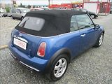 Mini Cooper 1,6 i 16v, automat,klima,s.kn, - náhled 17