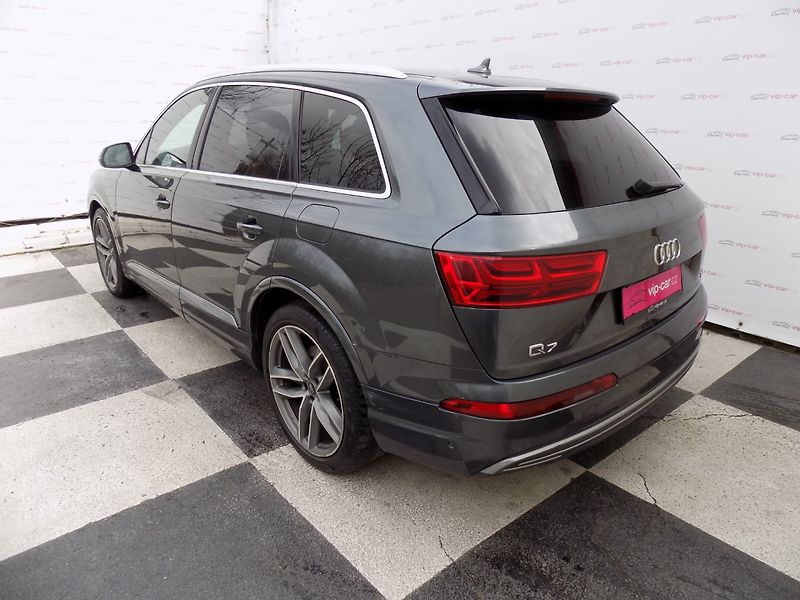 Audi Q7 (2017) 3.0TDI/E-Tron/4x4/Full-LED/ - fotka 3 z 48