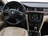 Škoda Superb (2013) Elegance 2.0 TDI, Navi - náhled 7