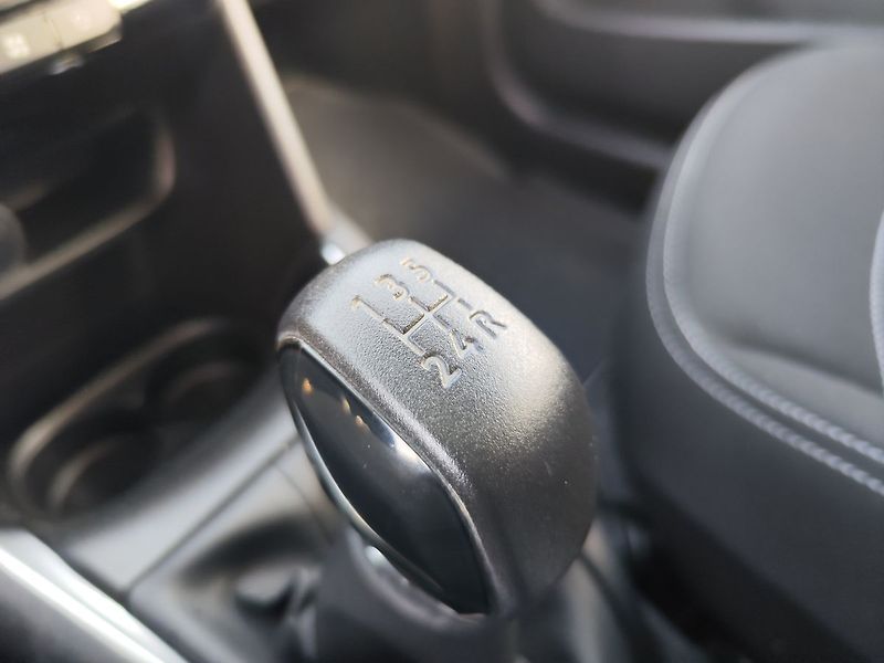 Peugeot 208 1.2 PureTech/60kW Active - fotka 17 z 25