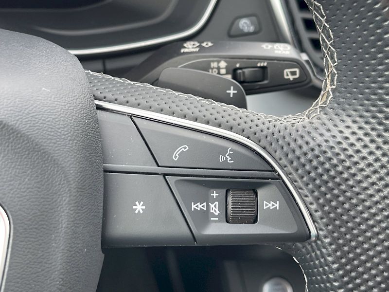 Audi Q5 (2022) Sportback 40 TDI 150 kW Quattr - fotka 10 z 35