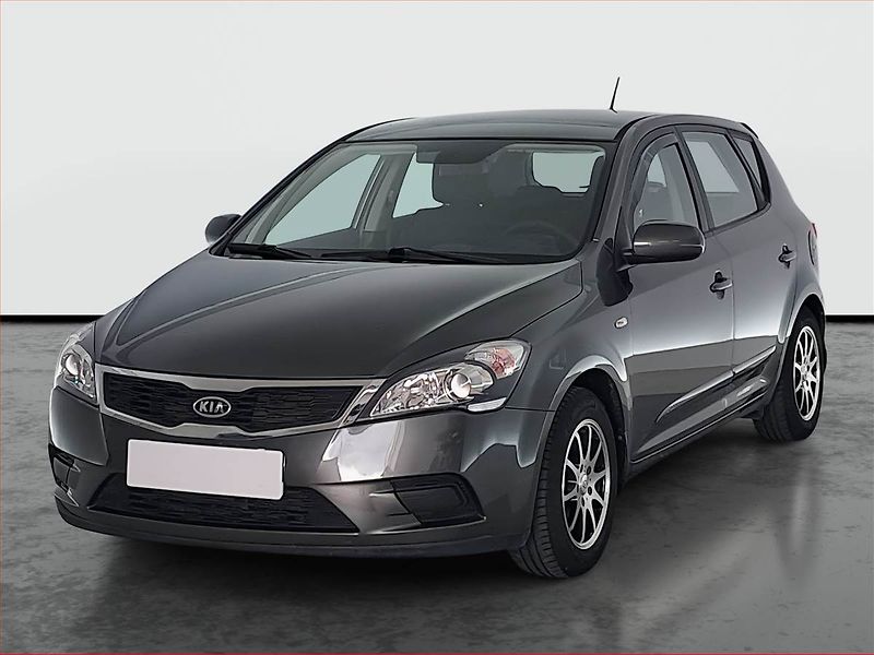 Kia Ceed (2010) 1.4 CVVT, Park. senzory - fotka 2 z 14