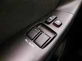Toyota Corolla (2005) 1.4 D-4D, Serv.kniha, nová STK - náhled 17