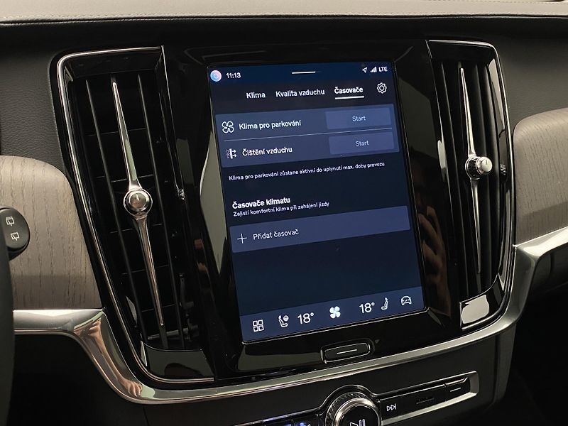 Volvo V90 CC B5 AWD ULTIMATE REZERVACE - fotka 46 z 68