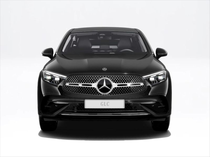 Mercedes-Benz GLC (2026) 2,0 200 4MATIC kupé - fotka 2 z 9