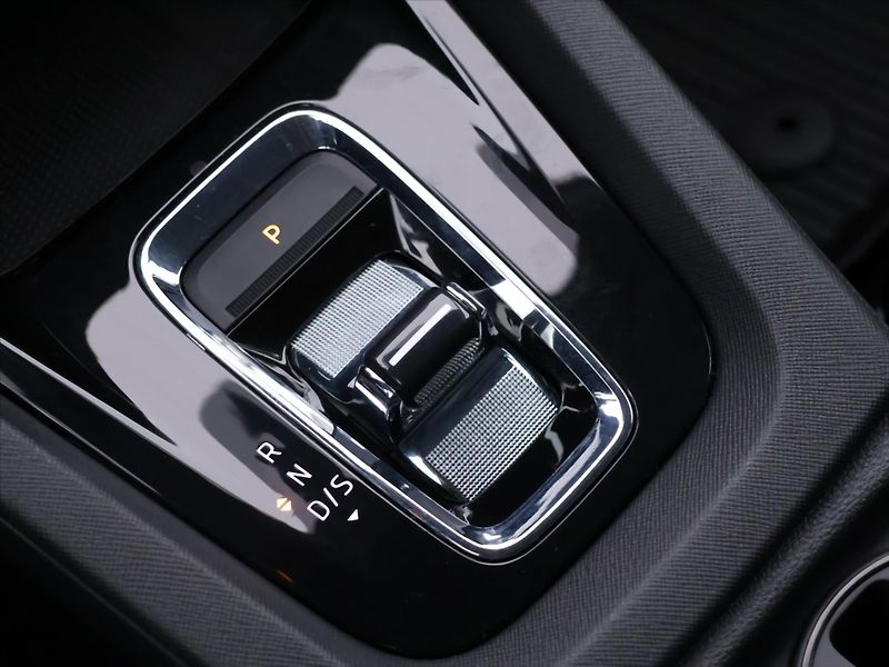 Škoda Octavia 2,0 TDI 110kW Style DSG DPH CZ - fotka 31 z 40