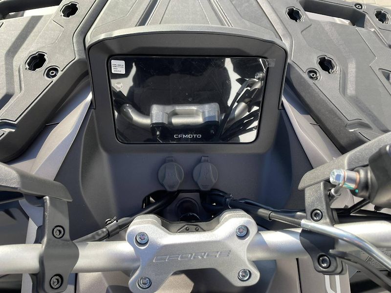 CFMOTO (2026) Gladiator X1000 G3 Premium E5+ - fotka 9 z 12