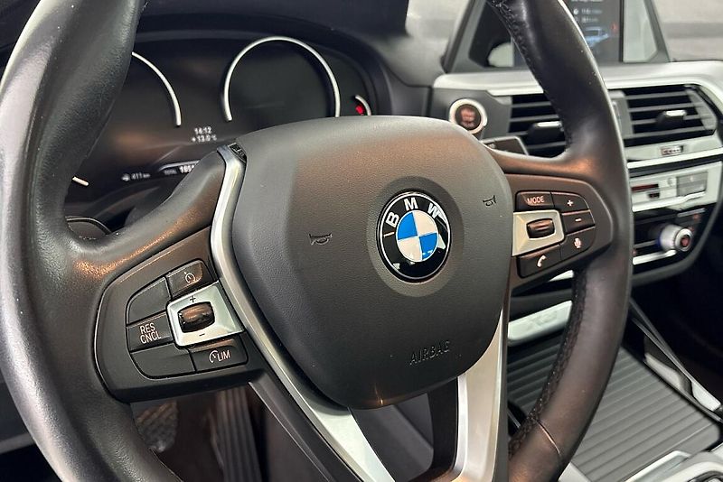 BMW X3 xDrive30i - fotka 21 z 23