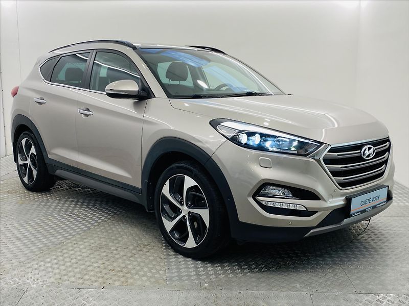 Hyundai Tucson 2,0 CRDi 136kW 4x4 Premium - fotka 25 z 25
