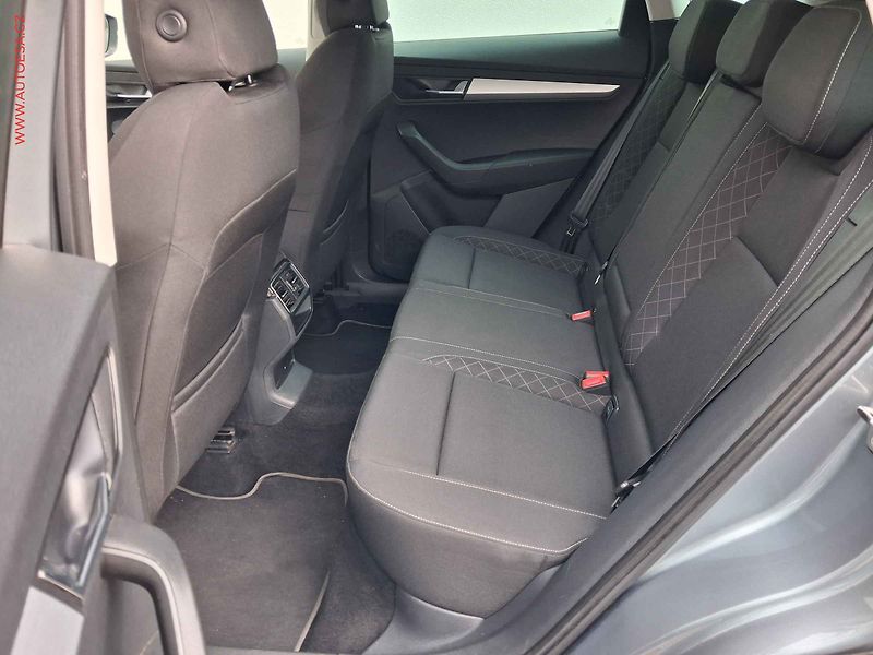 Škoda Karoq (2019) 1.5 TSi, Business, DSG, TZ - fotka 10 z 19