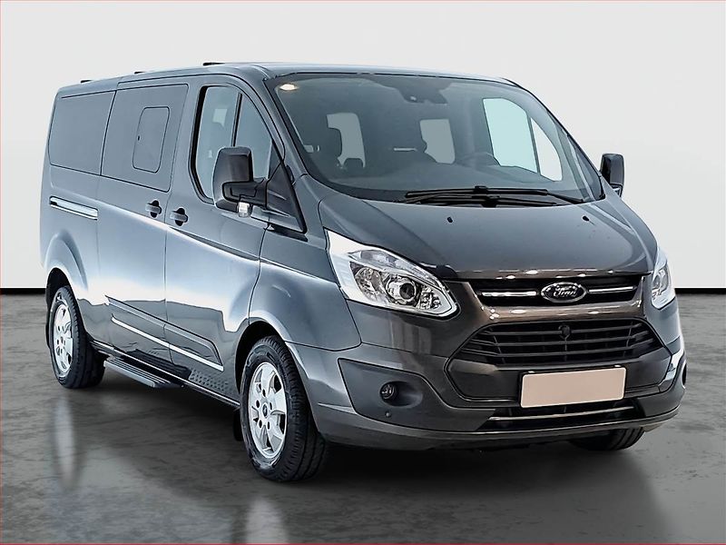 Ford Tourneo Custom (2018) Titanium 2.0 EcoBlue, ČR, 1Maj - fotografie inzerátu