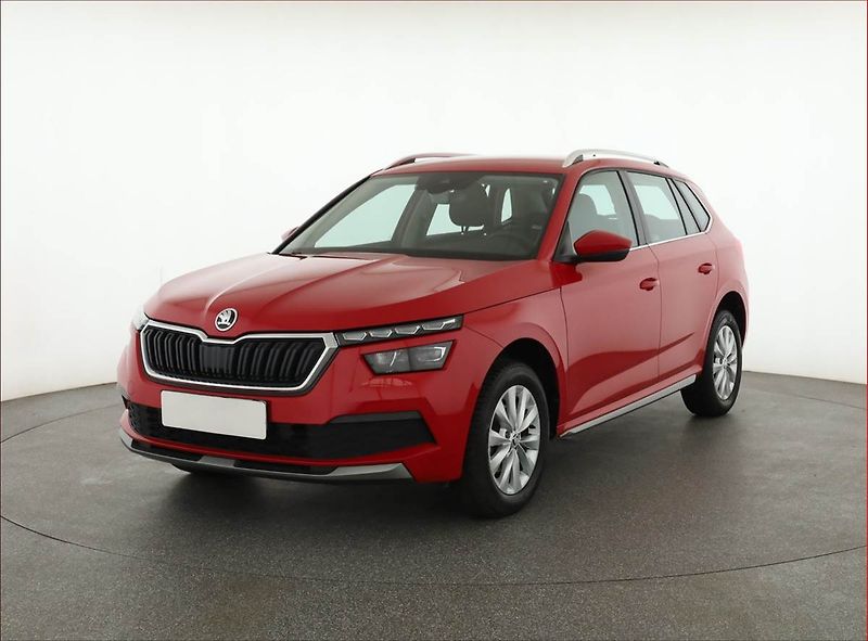 Škoda Kamiq (2021) Style 1.0 TSI, Automat - fotka 2 z 19