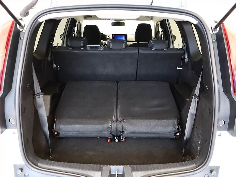 Dacia Jogger (2022) 1.0 TCe, LPG, 7 míst, Tempomat - fotka 11 z 16