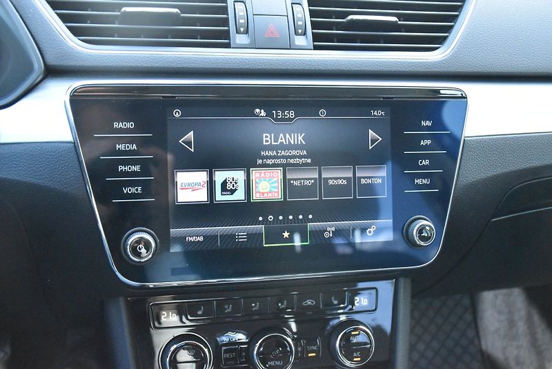 Škoda Superb (2021) Ambition plus 1.5 TSI 110kW DS - fotka 15 z 29