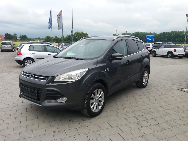 Ford Kuga 2.0TDCi,110kW,TAŽNY,SERV.KNÍŽK - fotka 1 z 18