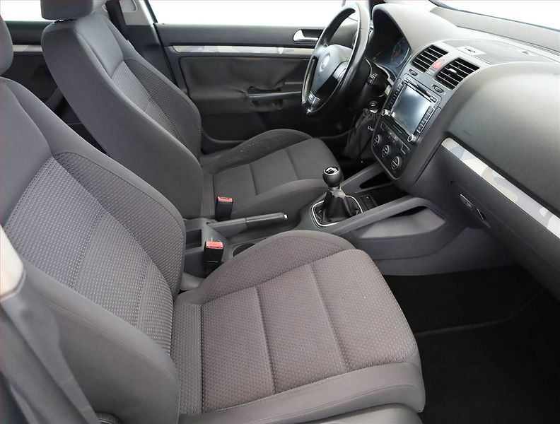 Volkswagen Golf (2006) 1.4 TSI, po STK, Klima - fotka 7 z 14