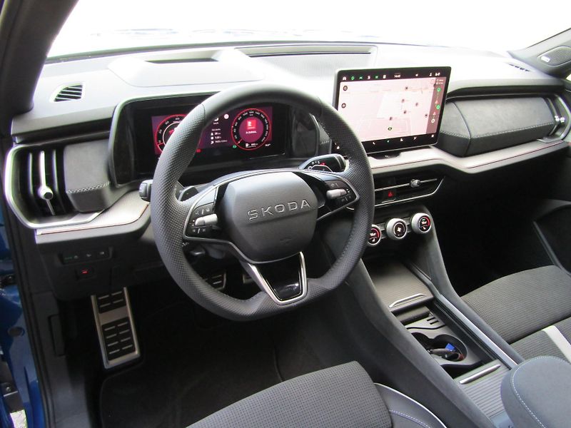 Škoda Kodiaq (2026) Sportline 2.0 TSI 150 kW DSG 4 - fotka 5 z 30
