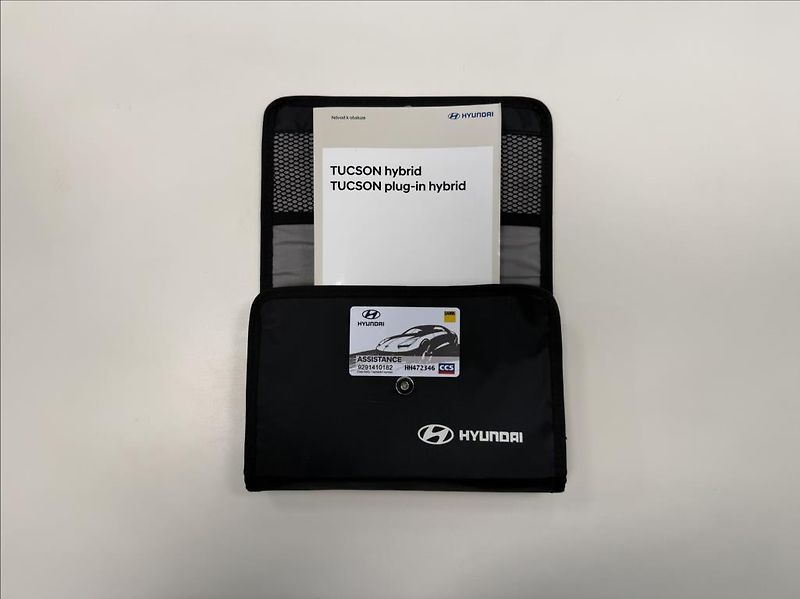 Hyundai Tucson 1,6 T HEV AT  N Line Premium - fotka 26 z 29