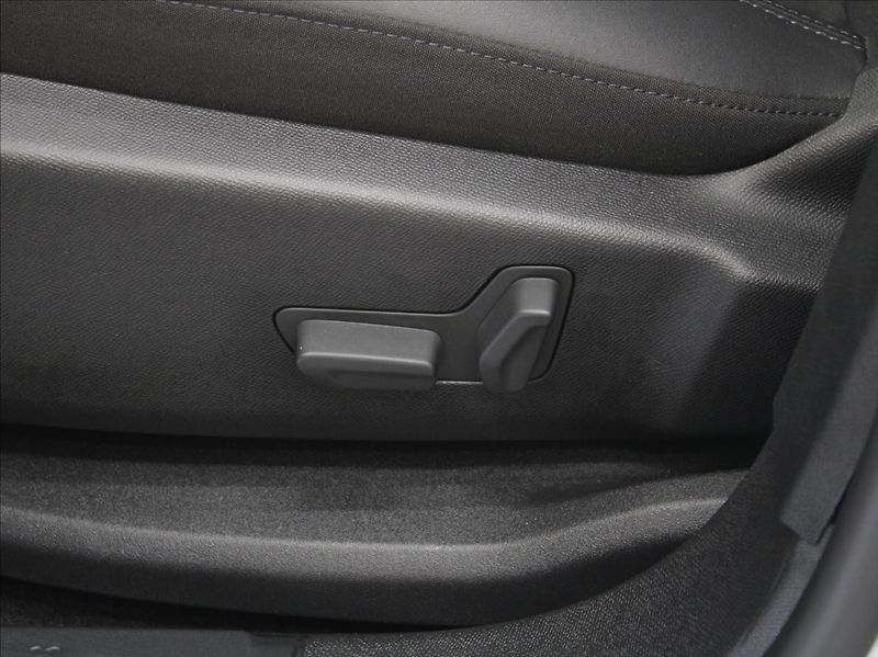 Citroën C5 Aircross 1,5 HDi 96kW AT Max. ČR - fotka 24 z 26