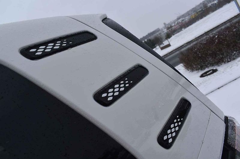 Auto jsem zkoušel v opravdu náročných zimních podmínkách