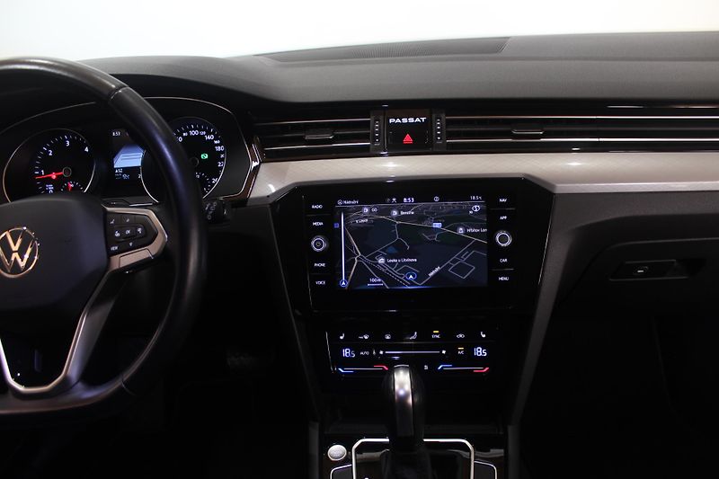 Volkswagen Passat (2024) 2.0TDI DSG Nez.Topení 2024 - fotka 30 z 40