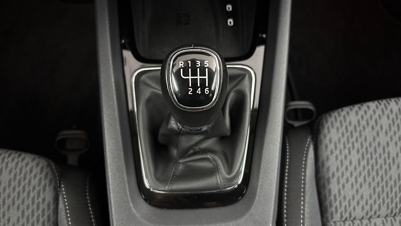 Škoda Octavia 1.5 TSI Style Combi - fotka 24 z 29