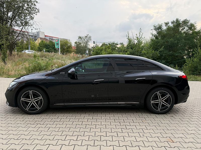 Mercedes-Benz EQE (2022) 350+ ART kůže top stav - fotka 5 z 21