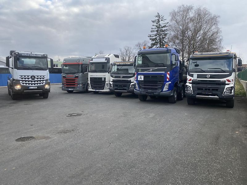 Mercedes-Benz Arocs 3240 8x4 Lieberr TOP STA - fotka 11 z 11