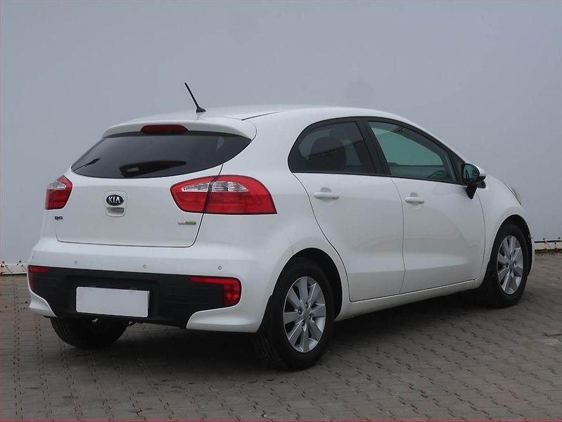 Kia Rio (2016) 1.25 CVVT, Serv.kniha - fotka 5 z 14