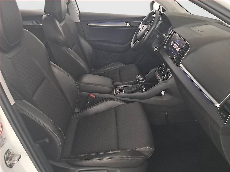 Škoda Karoq (2018) Style 2.0 TDI, 4X4, Automat - fotka 9 z 26