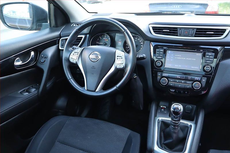 Nissan Qashqai (2016) 1.6 dCi, 4X4, Serv.kniha - fotka 7 z 25