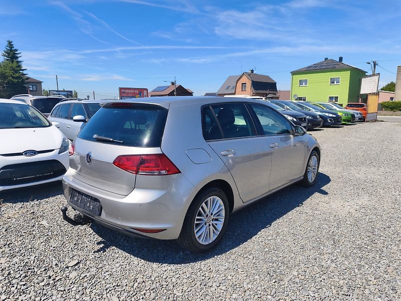 Volkswagen Golf (2015) - fotka 29 z 37