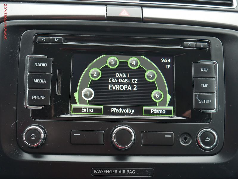 Škoda Superb (2013) 2.0 TDi 4x4, ČR, Bixen, navi - fotka 12 z 21