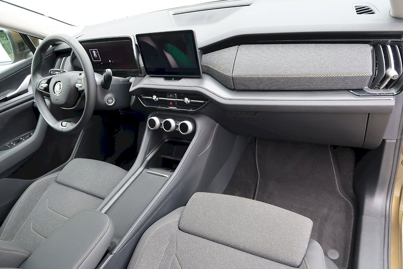 Škoda Kodiaq (2024) Selection 2,0 TDI/110 kW DSG - fotka 13 z 32