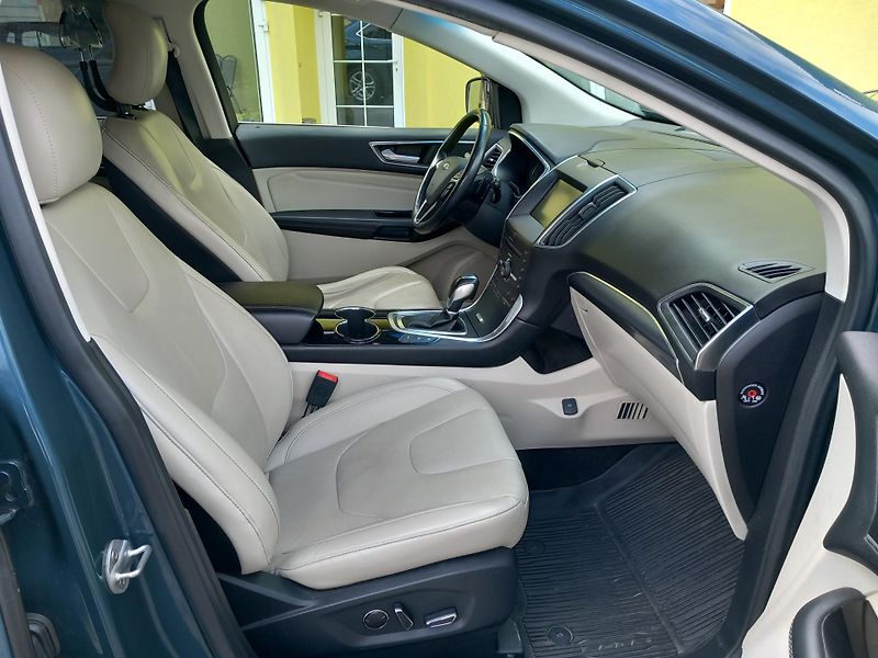 Ford Edge (2017) 2,0TDCi ČR MAX.VÝBAVA WEBASTO - fotka 23 z 48