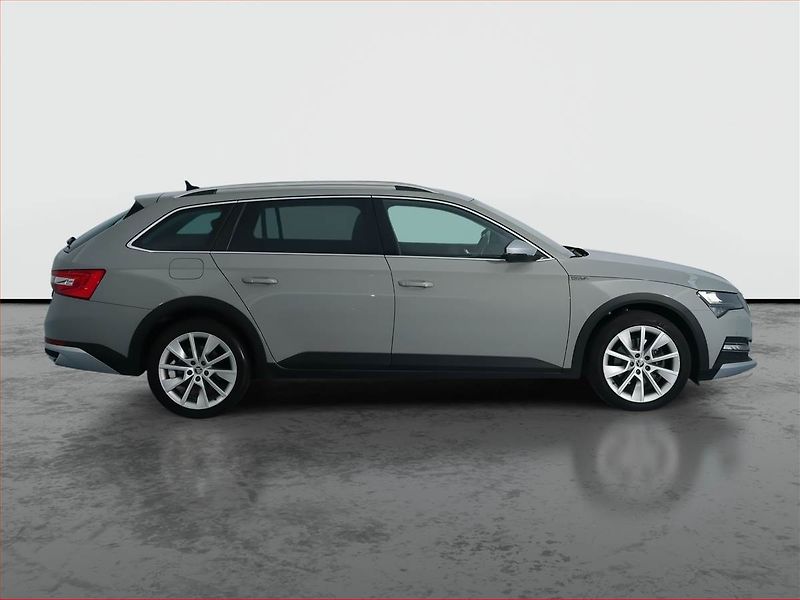 Škoda Superb (2022) Scout 2.0 TDI - fotka 6 z 14
