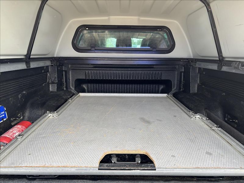 Ford Ranger 2,0 EcoBlue 156kW Raptor 156kW - fotka 15 z 47