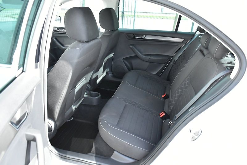 Škoda Rapid (2018) STYLE 1.0 TSI 81kW - fotka 25 z 32