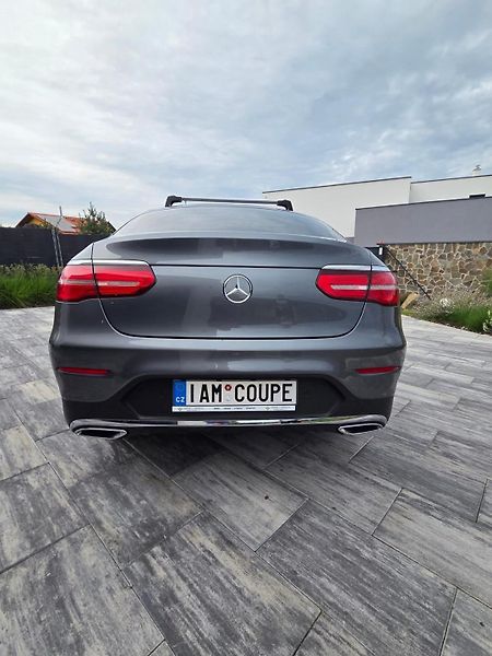Mercedes-Benz GLC (2019) GLC 250 D 4MATIC - fotka 2 z 7