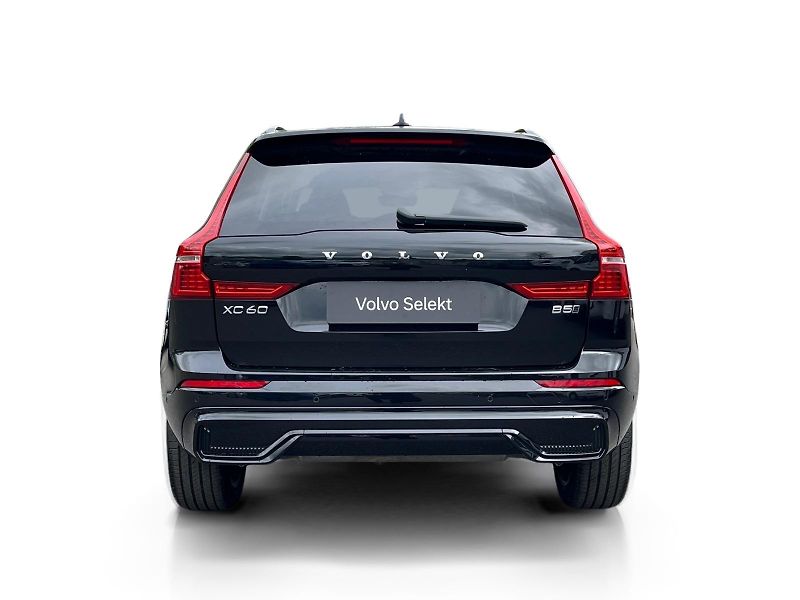 Volvo XC60 B5 AWD PLUS DARK/360/vent/kola - fotka 4 z 50