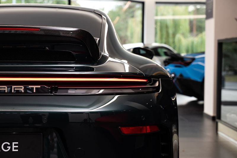 Porsche 911 TECHART 911 GT3 Touring (992.2 - fotka 27 z 32