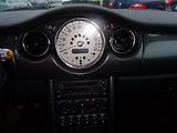 Mini Cooper 1,6 - náhled 16