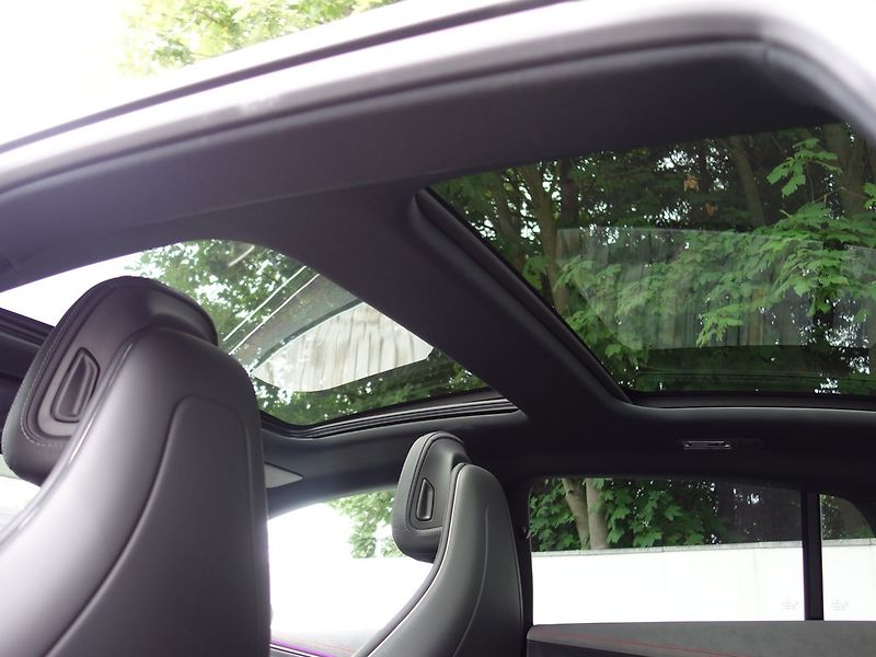 Mercedes-Benz EQE (2024) 350*4M*AMG*PAN*HYPERSCREEN*TOP - fotka 14 z 50