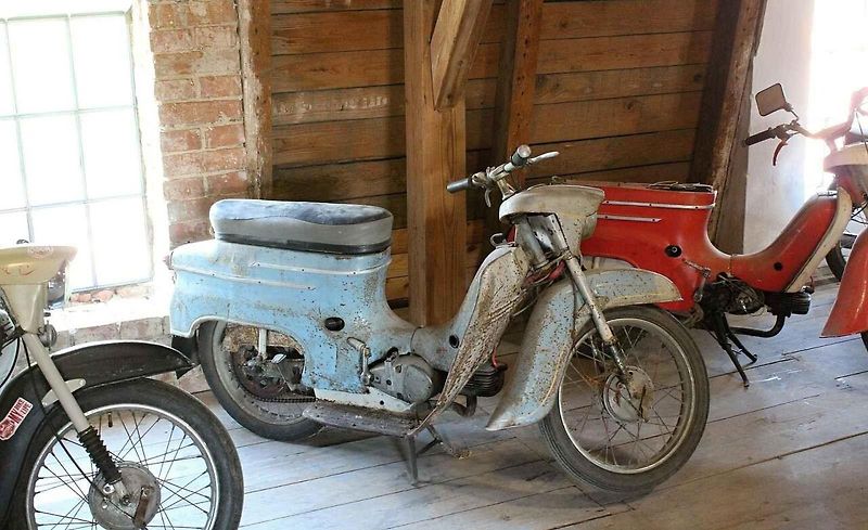 Kouzelný mlýn v Hradčanech otevírá muzejní expozici zapomenutých a ztracených motocyklů a strojů.