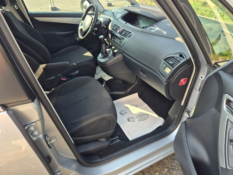 Citroën C4 Picasso 1.6HDi 80kW - Nová STK - fotka 10 z 26