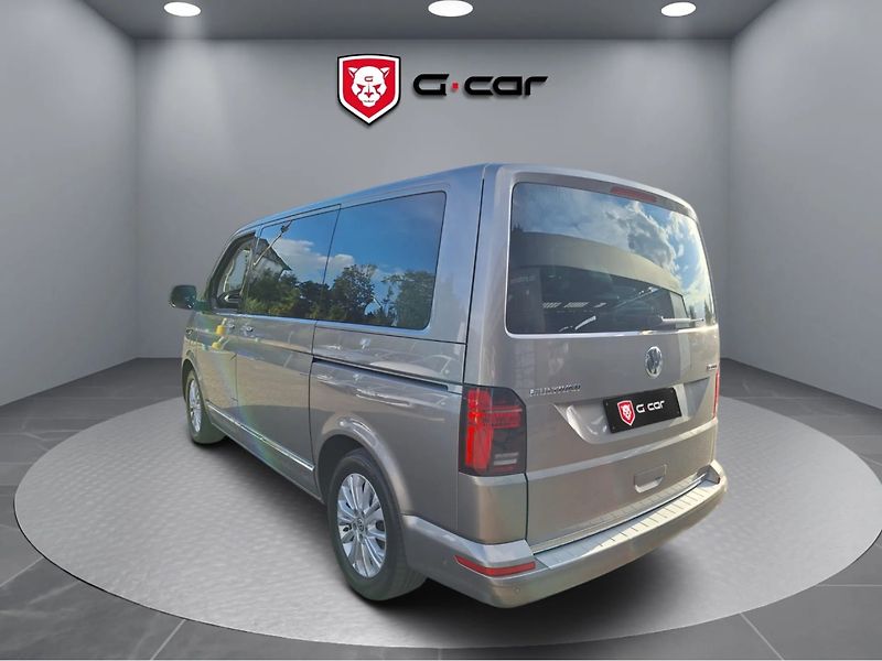 Volkswagen Multivan 2.0TDI 150 KW Highline 4M DSG - fotka 2 z 4