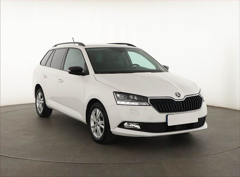 Škoda Fabia (2020) Style 1.0 TSI, ČR,1.maj - fotografie inzerátu