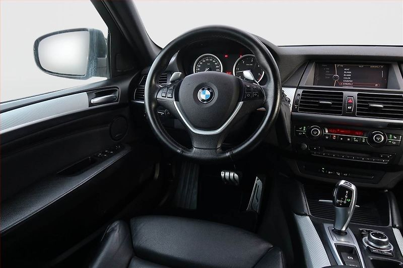 BMW X6 (2011) xDrive30d, 4X4, Automat, Kůže - fotka 7 z 20