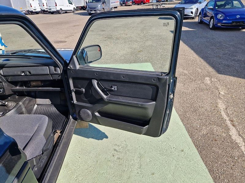 Lada Niva 1.7 Taiga 4x4 - fotka 21 z 24