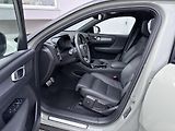 Volvo XC40 P8 AWD // TWIN PRO // 4x4 - náhled 11